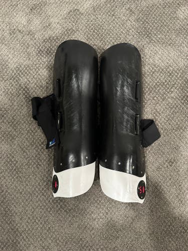 Skierquest Racing Shinguards