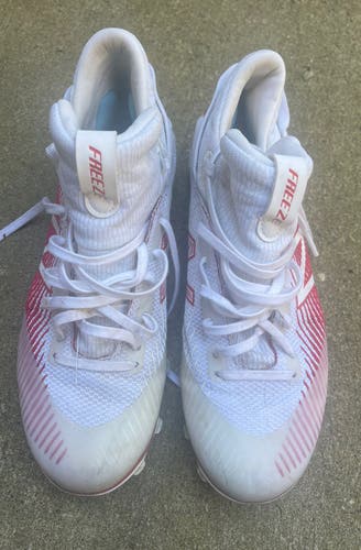 White Unisex Molded Cleats Mid Top Freeze