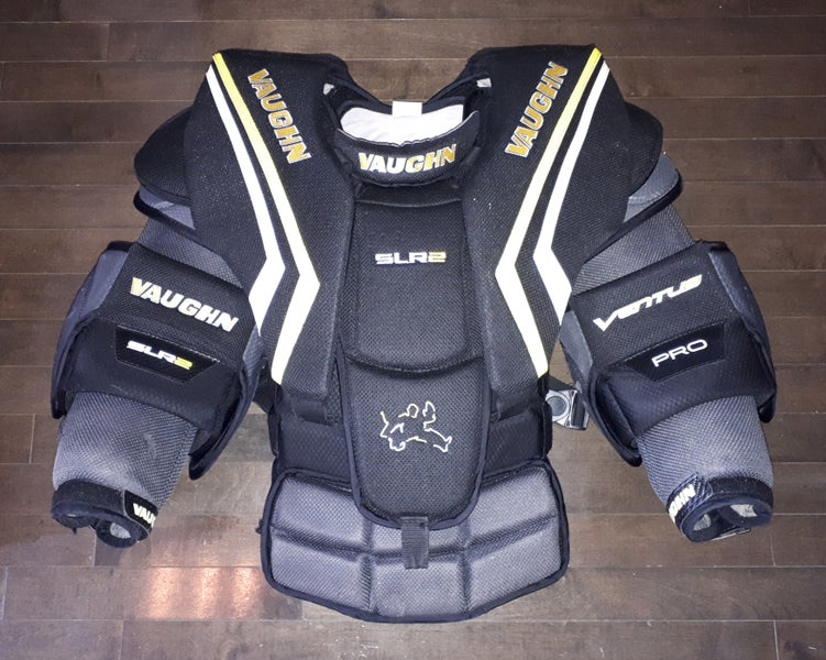 Used Senior Medium Vaughn Ventus SLR2 Pro Goalie Chest Protector