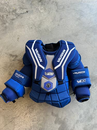 Vaughn V10 Chest Protector, used once! Size Large! Fully beefed up!