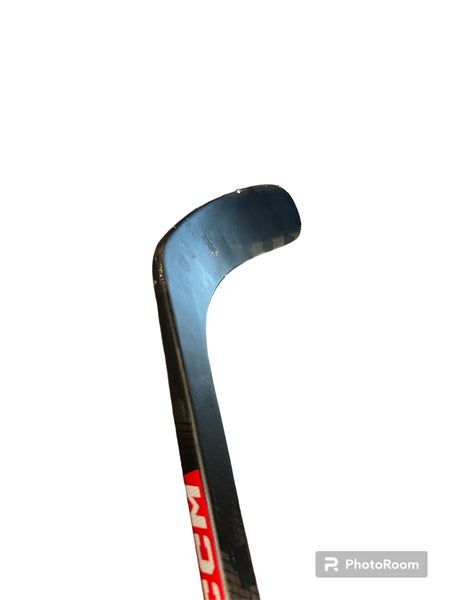 Junior Right Handed P29 JetSpeed FT6 Pro Hockey Stick