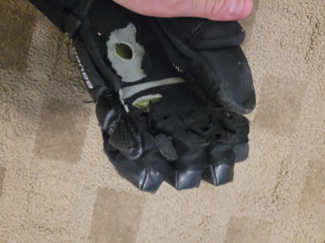 Used Bauer Vapor 2X Pro Gloves 12"