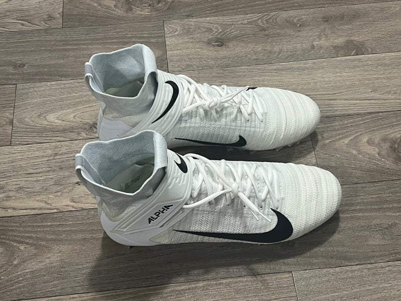 Nike Alpha Menace Elite 2