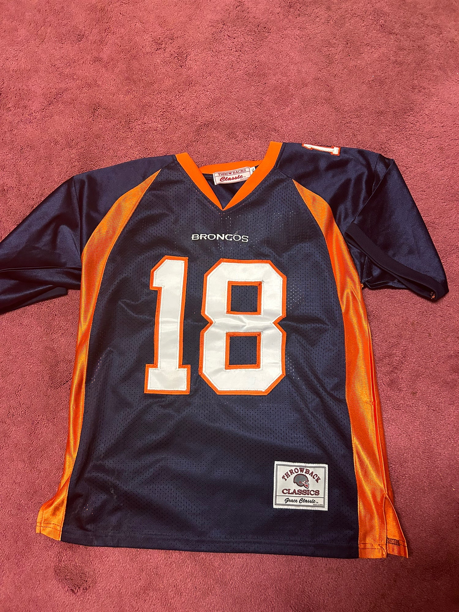 NFL Denver Broncos Youth boys or girls Football Jersey Size Medium 10/12 NWT