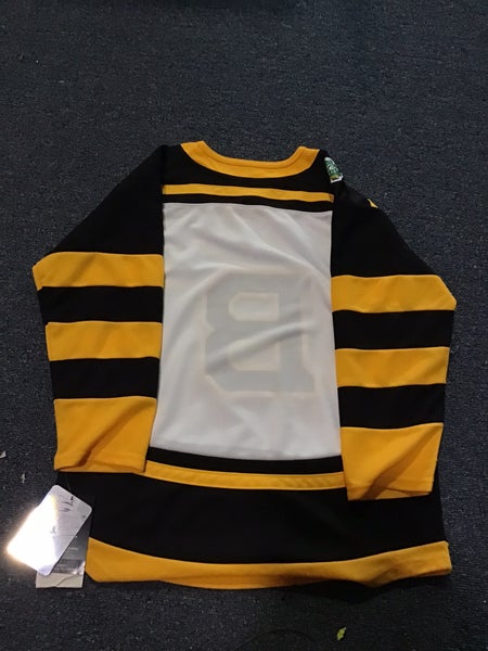 NWT Boston Bruins Winter Classic Jersey Youth Lg/XL | SidelineSwap