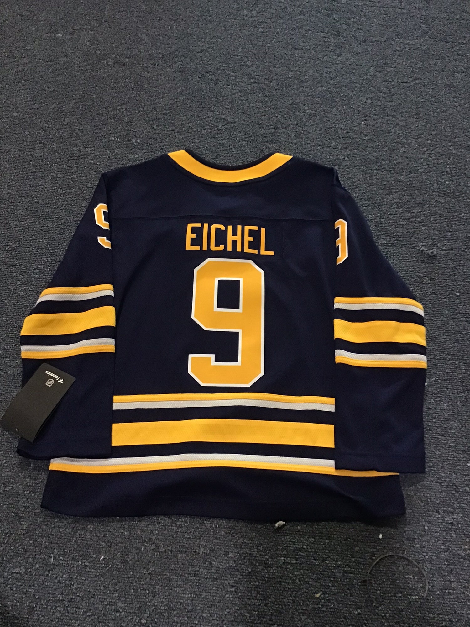 NHL Buffalo Sabres Jersey Eichel # 9. S/M Youth EUC.