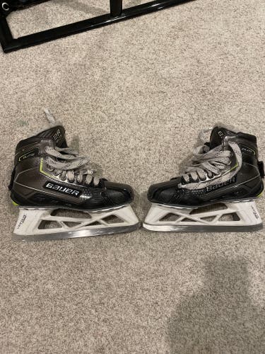 Used Bauer   Size 6 Elite Hockey Goalie Skates