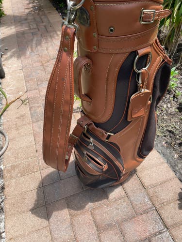 Daiwa golf cart bag classic style with 6 Club dividers