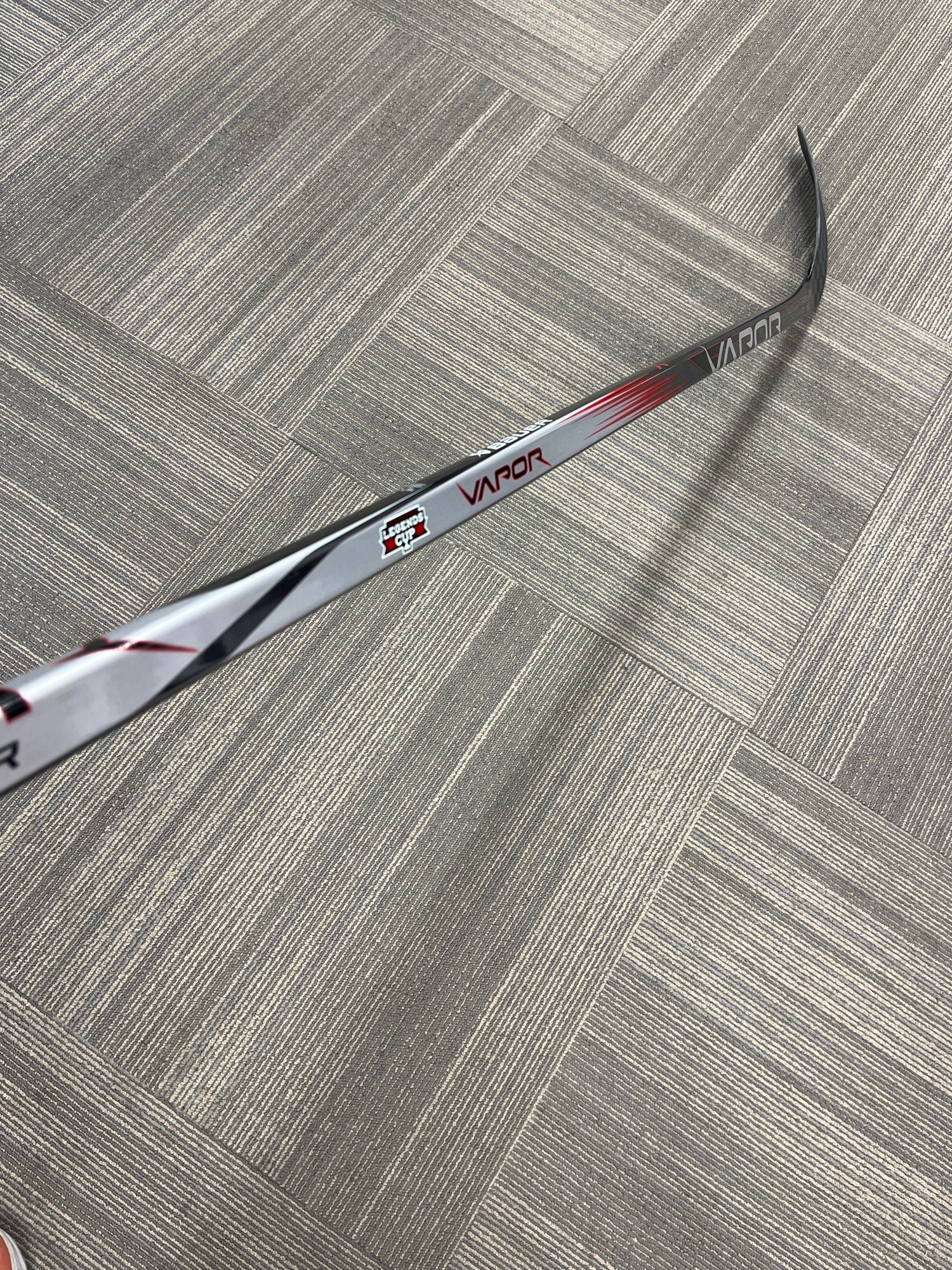 Senior Used Right Handed Bauer S19 Vapor League Hockey Stick P92M Pro Stock  | SidelineSwap