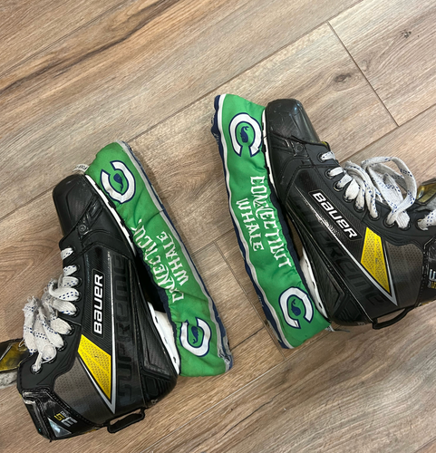 Senior Used Bauer Supreme 3S pro Hockey Goalie Skates Regular Width Size 9