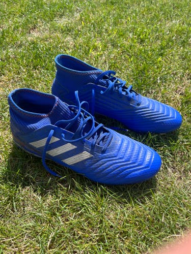 Used Men's Adidas Predator Soccer Cleats