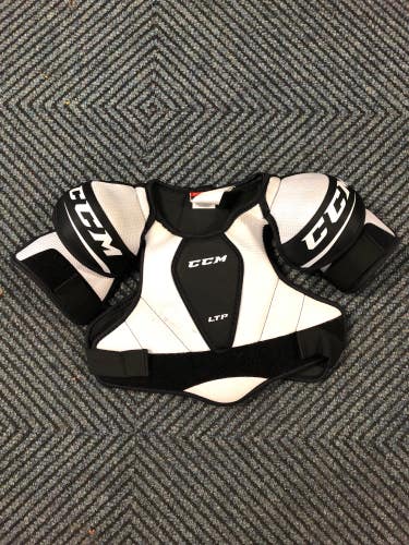 Used Junior CCM LTP Hockey Shoulder Pads (Size: Small)