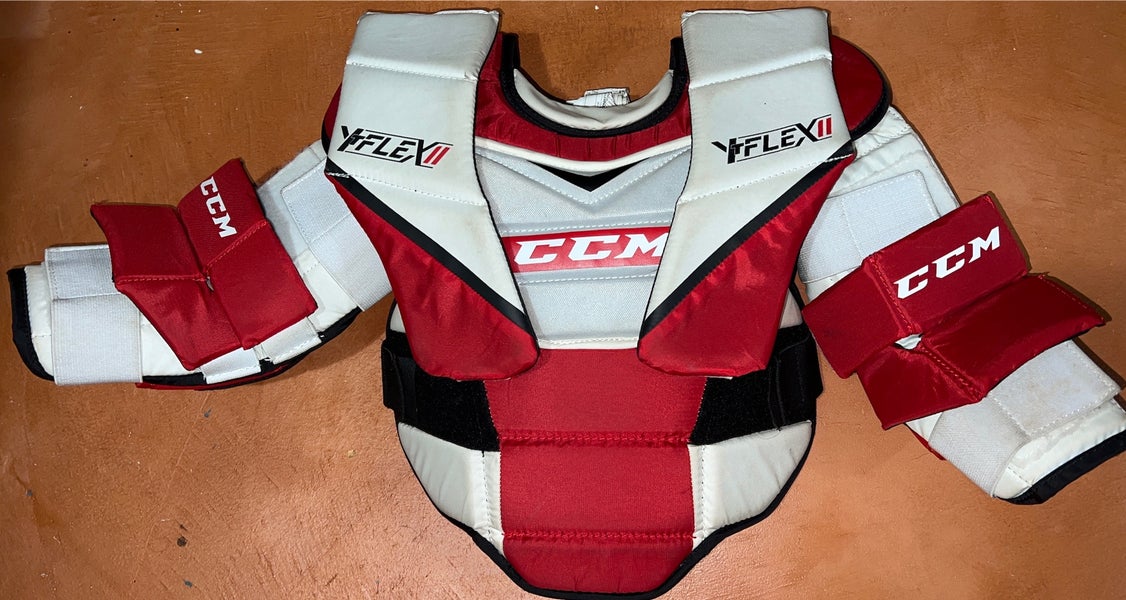 Used Large/Extra Large CCM  YTFlex II Goalie Chest Protector