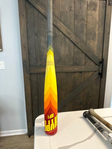 USSSA Certified 2024 Easton ADV Hype Fire Bat (-8) 22 oz 30"