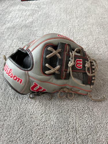Wilson a2000 11.75 baseball glove