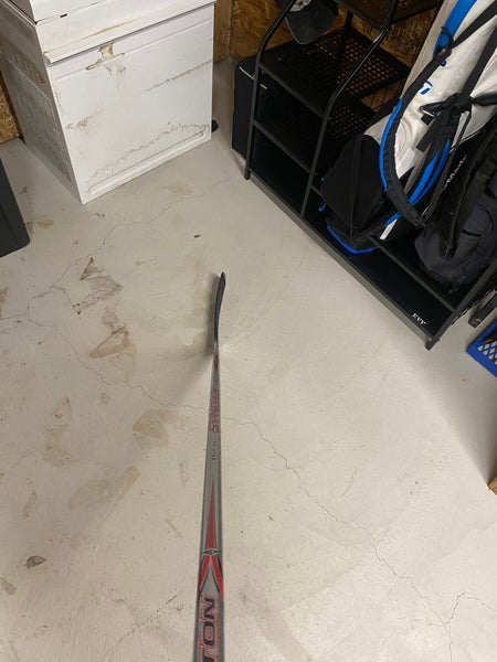 Hockey Stick Cane: Easton Synergy 450 Red/black/white 