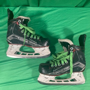 Bauer Vapor X500 Hockey Skates | Junior 2.5 | Regular