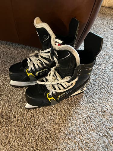 Senior CCM Regular Width Pro Stock Size 7 Super Tacks AS3 Pro Hockey Skates