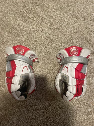 Used Player's Maverik 13" M5 Lacrosse Gloves