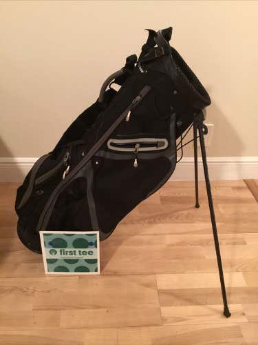 Sun Mountain Lightweight Performance Stand Bag with 4-way Dividers No Rain Cover