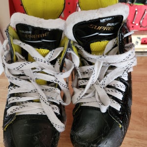 Youth Used Bauer Supreme S27 Hockey Skates Regular Width Youth Size 12