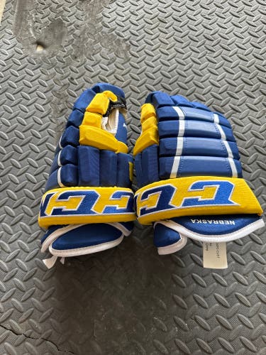 New CCM 14" HG4PC Gloves Nebraska State Gloves