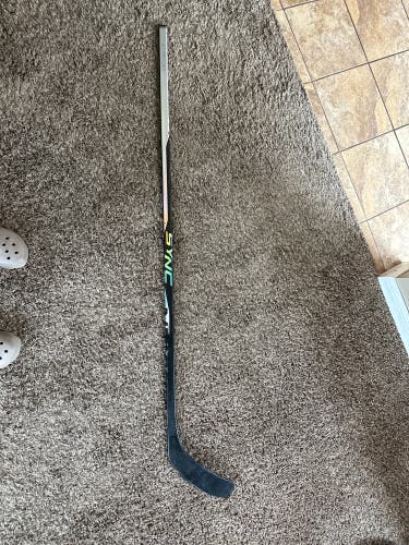 Used Pro Stock Keegan Kolesar Bauer 2n Pro XL wrapped as a Silver Nexus Sync