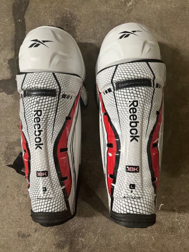 Used Reebok 18K Shin Pads Size 16”