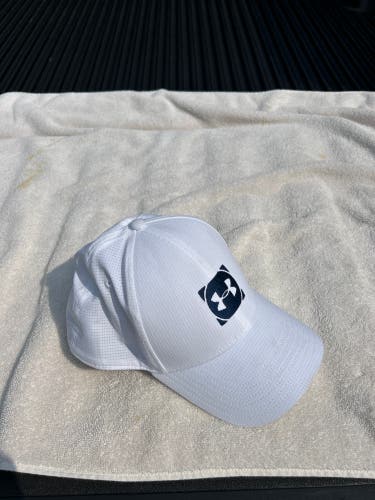 White New Large/Extra Large Under Armour Hat