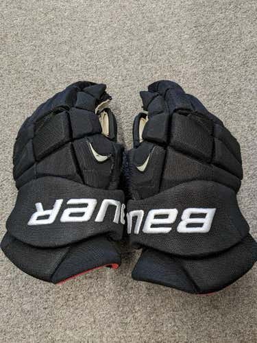 Used Boston Bruins Bauer Vapor APX Pro Gloves 15" Pro Stock