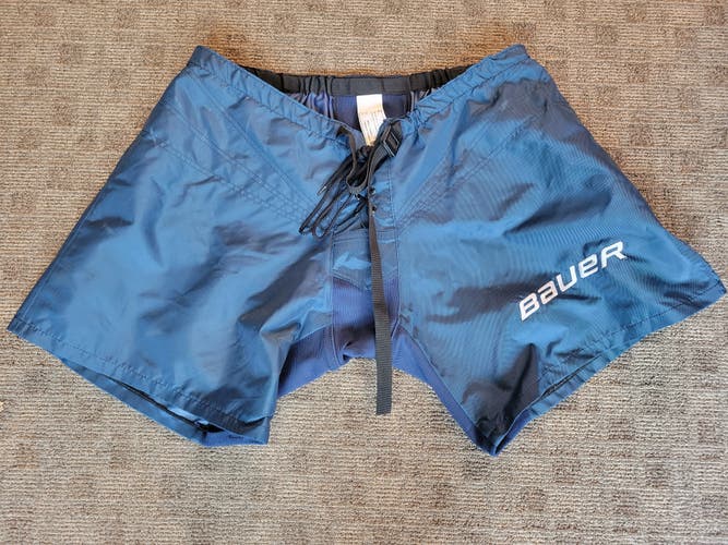 Used Senior Medium Bauer Goalie Pant Shell