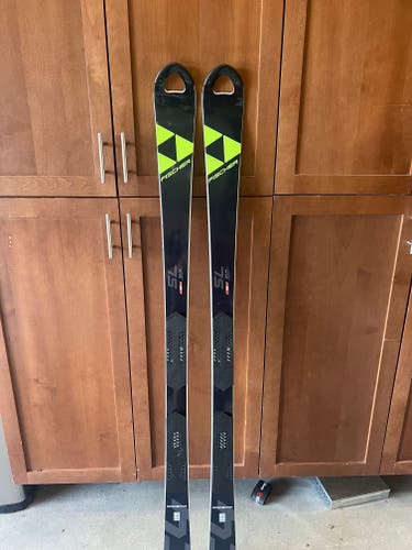 New Men's 2020 Fischer 165 cm Racing RC4 World Cup SL Skis Without Bindings