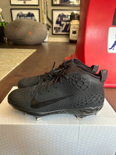 Black Men's Metal High Top Force Zoom Trout 5