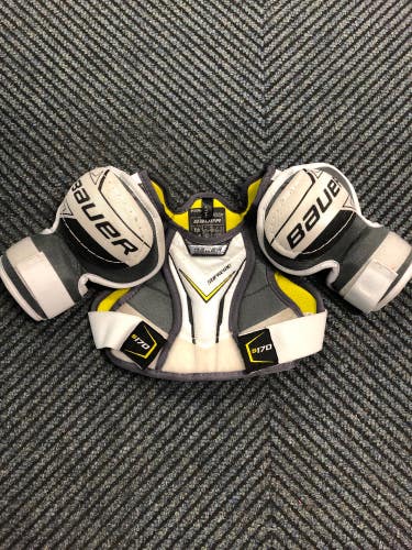 Used Youth Bauer Supreme S170 Hockey Shoulder Pads (Size: Large)