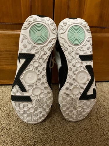 Nike PG 6 orange chalk size 12 new