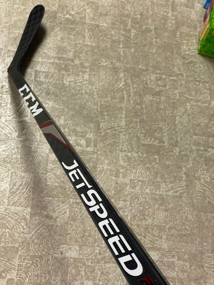 Senior Right Handed Pro Stock JetSpeed FT2 Hockey Stick
