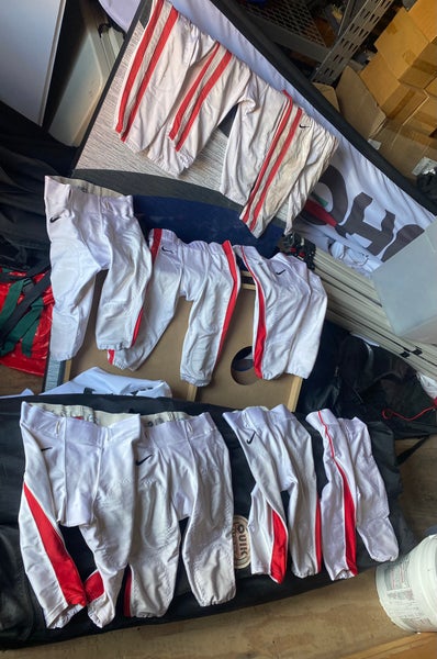 5 pairs of Nike Pants