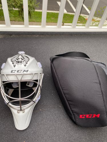 Used CCM  GFL 1.9 Goalie Mask