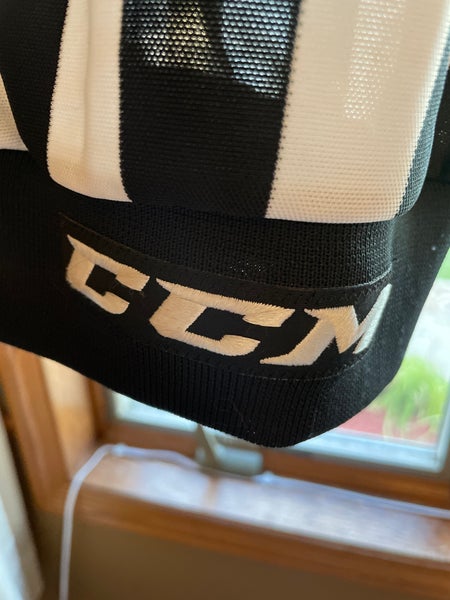 Used CCM Referee Jersey - Size 48