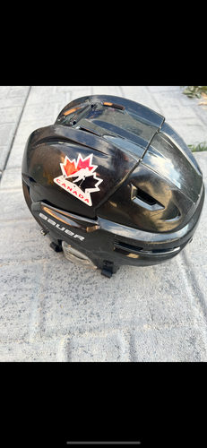 Used Medium Bauer Re-Akt Helmet Pro Stock