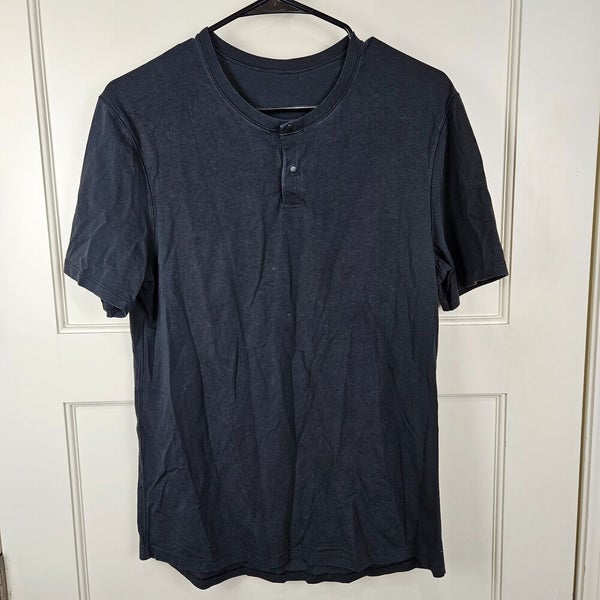 Lululemon Black 5 Year Basic Short Sleeve Henley T-Shirt Tee Men's Size: S