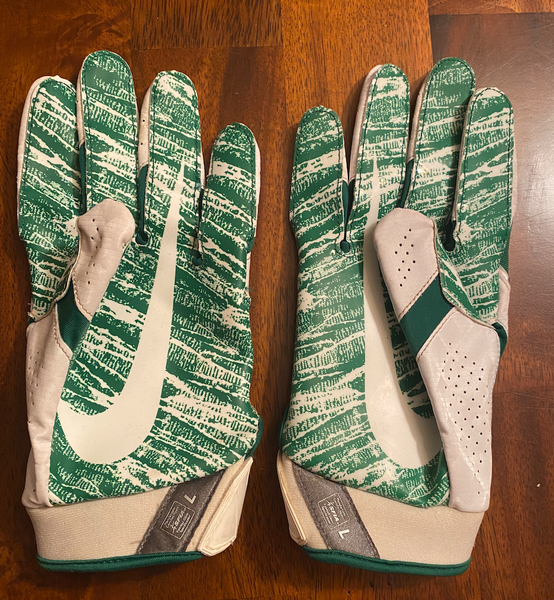 Used Adult Large Nike Football Gloves