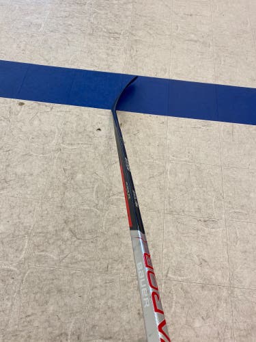 Senior Left Hand P92 70 Flex Vapor Hyperlite Hockey Stick