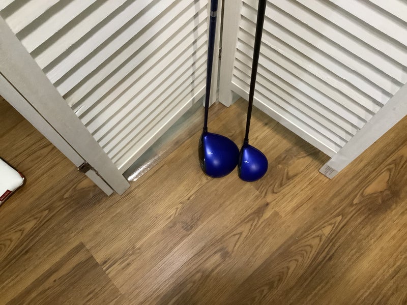 2 Clubs- Used Mizuno Left Hand ST 180 Driver and 3 Wood as a set