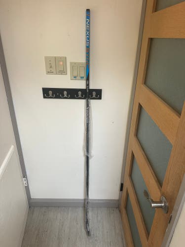 Bauer Nexus Sync P92 70 Flex Right Hand Hockey Stick-brand new