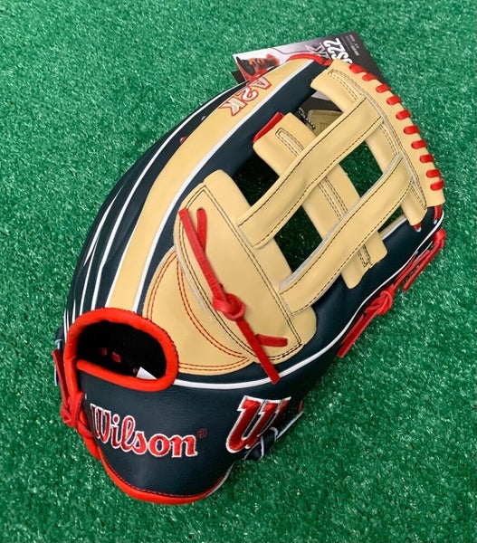 Wilson A2K JS22 Juan Soto GM 12.75 Outfield Baseball Glove