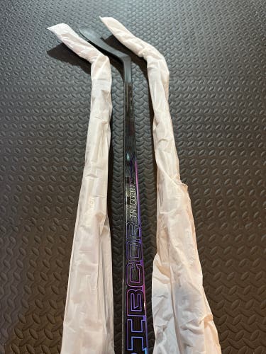 *Brand New* Senior Left Hand P92 Pro Stock RibCor Trigger 7 Pro Hockey Stick