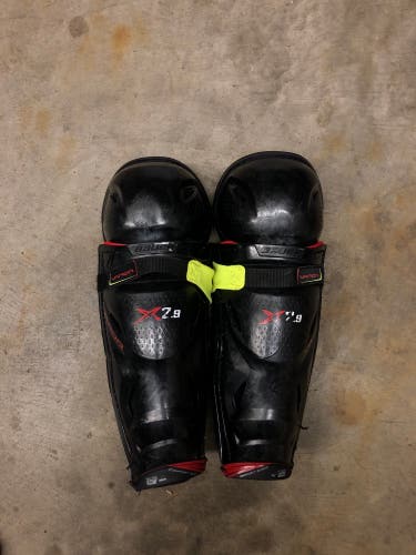 Used Bauer Vapor X2.9 Shin Pads