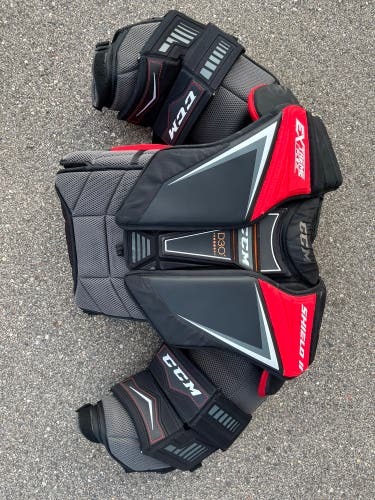 Senior Medium CCM Chest Protector