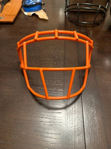 Used Schutt F7